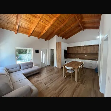 Apartment Haxhaj *